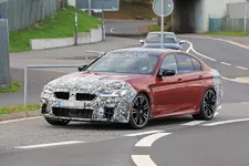 2021-bmw-m5-facelift-spotted-next-to-current-model-differences-are-subtle_18.webp