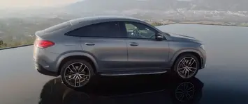 02-mercedes-benz-mercedes-benz-gle-coup-c292-2020-trailer-3400x1440.webp