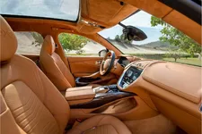 aston-martin_100724198_h.webp