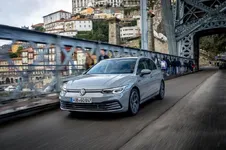 2020-vw-golf-mk8-47.webp