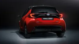 toyota_yaris_109.webp