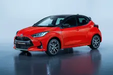 toyota_yaris_100.webp