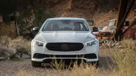 mercedes-benz-facelift-prototype.webp