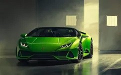 L Huracan Evo.webp