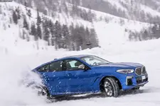 2020-BMW-X6-M50d-G06-Riverside-Blue-Winter-Driving-Experience-Livigno-04-1024x683.webp