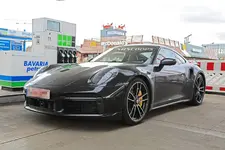 2020-porsche-911-turbo-s-6.webp