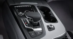 Q7-XC90-41.webp