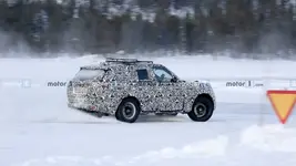 land-rover-range-rover-sport-spy-photo.webp