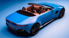 2021-aston-martin-vantage-roadster.webp