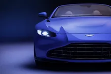 Aston-Martin-Vantage-Roadster-14.webp
