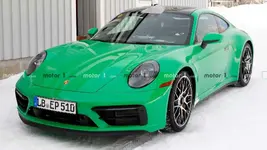 porsche-911-gts-spy-photos.webp
