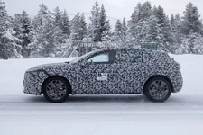 2021-ds4-spied-for-the-first-time-looks-like-hybrid-citroen-c4_8.jpg