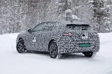 2021-ds4-spied-for-the-first-time-looks-like-hybrid-citroen-c4_2.jpg