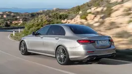 2020-mercedes-benz-e-klasse.webp