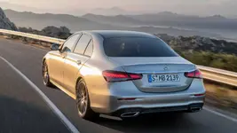 2020-mercedes-benz-e-klasse.webp