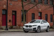 2020-bmw-x6-xdrive40i-213-1583153963.webp
