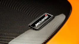 720S_006-2560x1440.webp
