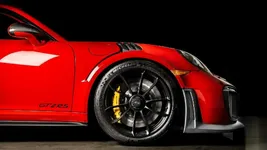 GT2RS2_025-2560x1440.webp