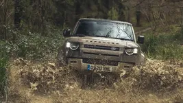 2020%20Land%20Rover%20Defender%20review.webp
