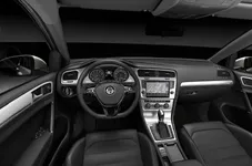 2013-volkswagen-golf-mk7-14_0.webp