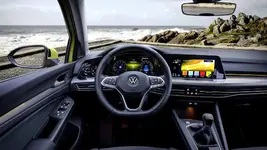 Volkswagen%20Golf%20Mk8%20-5.webp