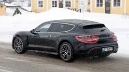 porsche-taycan-cross-turismo-new-spy-photo.webp