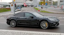 porsche-panamera-facelift-spy-photo.webp