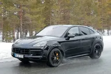 2021-Porsche-Cayenne-Turbo-Coupe-GT-spy-shots-27.webp