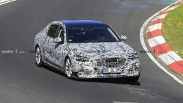 new-mercedes-maybach-s-class-spy-photo.webp
