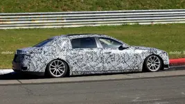 new-mercedes-maybach-s-class-spy-photo.webp