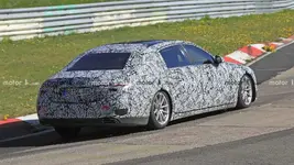 new-mercedes-maybach-s-class-spy-photo.webp