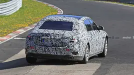 new-mercedes-maybach-s-class-spy-photo.webp