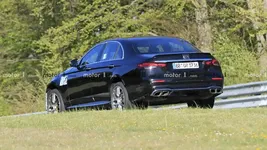 2021-mercedes-amg-e63-sedan-facelift-spy-photo.webp