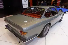 1200px-R%C3%A9tromobile_2015_-_Maserati_Mexico_Frua_Prototype_-_1968_-_005.webp