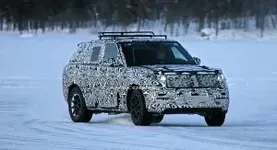 jlr-readies-new-range-rover-21-300x163.webp