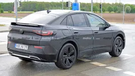 vw-id.4-gtx-spy-photo.webp
