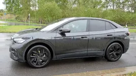 vw-id.4-gtx-spy-photo.webp