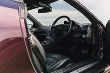 2004-mercedes-benz-sl65-amg-14.webp