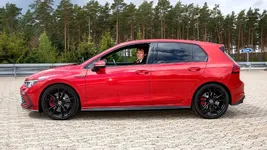 Volkswagen%20Golf%20GTI%20ride%20review-2.webp