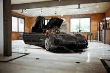 Pagani-Huayra-Roadster-6.webp