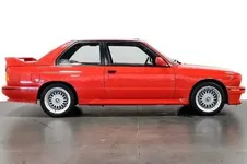 BMW-E30-M3-7.webp