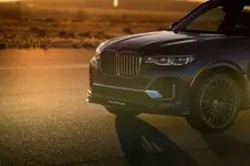 2021-BMW-Alpina-XB7-22.webp