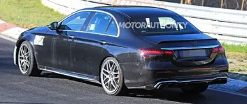 21-mercedes-amg-e63-facelift-spy-shots--photo-credit-s-baldauf-sb-medien_100745693_h_zpsehaxm...webp