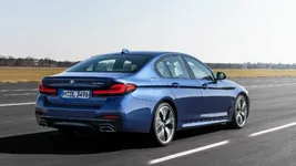 G30 LCI Ext1.webp