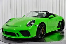 Porsche-911-Green-3.jpg