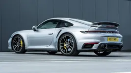 911_turbos_silver048.webp