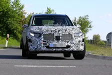 2022-mercedes-benz-glc-class-spied-up-close-looks-bigger_4.webp