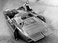 1985_Ghia_Ford_Probe-V_02.webp