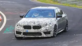 BMW-M5-CS-Erlkoenig-169FullWidth-1258bbc-1694480.webp