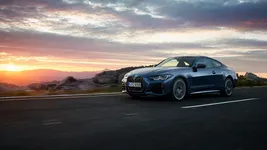 BMW-4er-Coup--169FullWidth-9d07aa92-1696258.webp